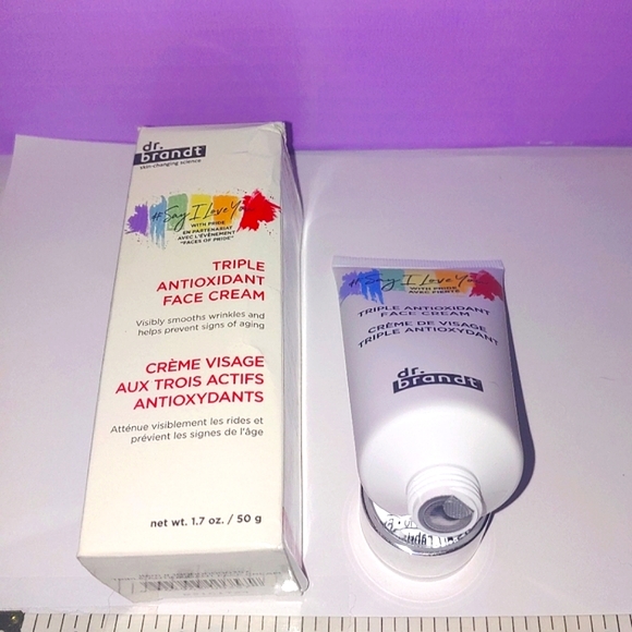Triple Antioxidant Face Cream Moisturizer Pride dr. brandt